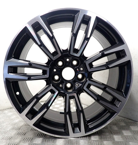 Bmw series g60 g61 black - 5,