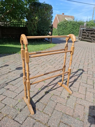 Vintage free standing - vintage, wooden