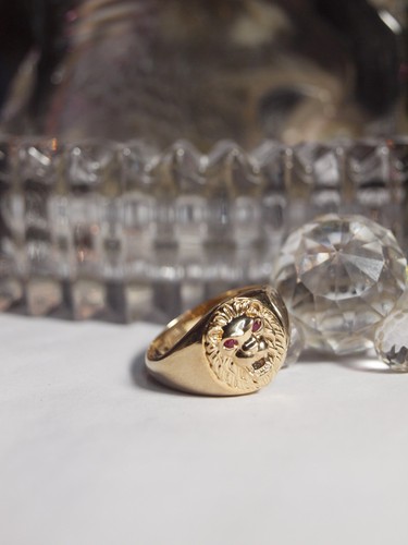 9ct yellow gold lion head - yellow, ring