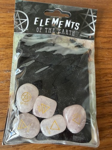 Rose quartz rune - quartz, stones