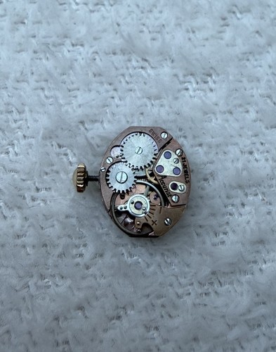 Accurist eta 2487 manual watch - accurist,
