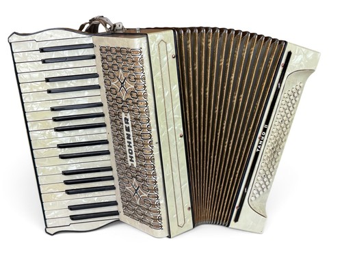 Hohner tango accordion - tango, 80