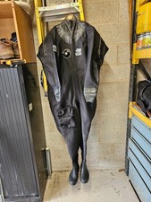 scuba diving dry suit mens