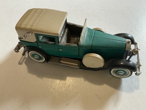 Franklin mint collectors car - mint,