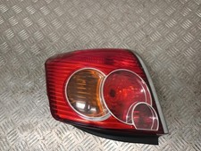 TOYOTA AVENSIS MK2 (T250)