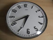 METAMEC 8 Day Wound Wind Up 8 Inch Wall Clock - Made In England