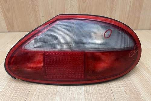 Right rear tail light - right,