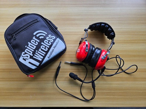 Aviation headset noise - aviation,