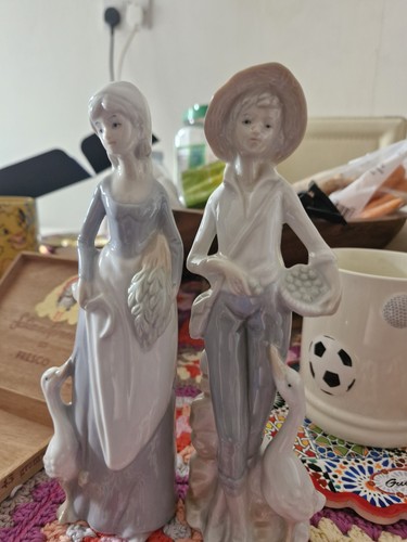 Lado type porcelian figures - lado,