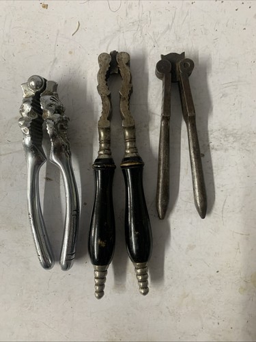 Vintage nut crackers - 3,