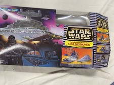STAR DESTROYER / SPACE FORTRESS Star Wars Transforming Action Set Micro Machines