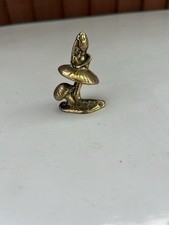 SOLID BRASS VERY LUCKY PIXIE SITTING ON TOADSTOOL MUSHROOM FANTASY ORNAMENT