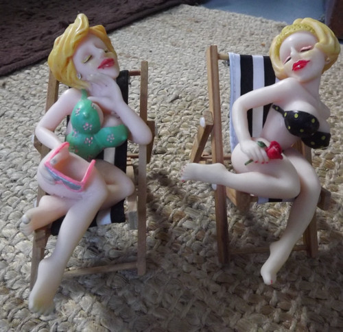 Pair novelty erotic - erotic, beach