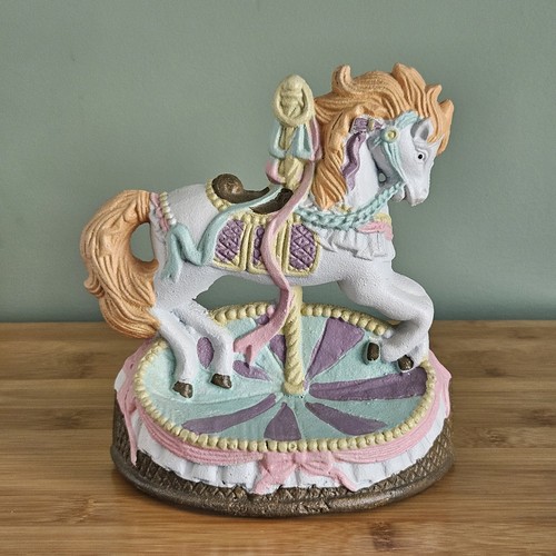 Vintage carousel plumed - plumed, horse