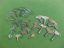 ANTIQUE VINTAGE ENGLISH & EUROPEAN CLOCK KEYS x 23