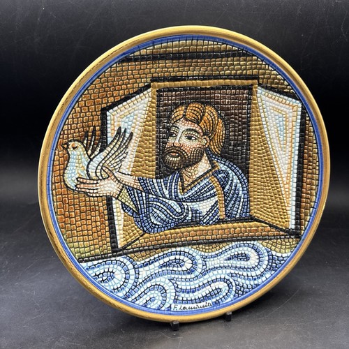 Noah the dove - noah,