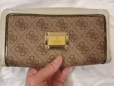 Women's Guess Purse