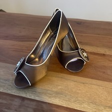 Phase  Swirl Pearl Shoes