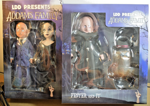 Mezco the addams - addams, family