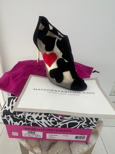Diane von furstenberg - furstenberg, heart