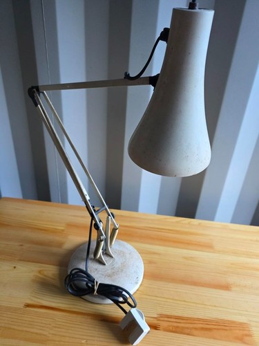 Anglepoise desk lamp model - desk, 90