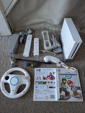Nintendo Wii Console Bundle with Mario Kart  - 2 x Remotes & 1 Nunchuck  - PAL