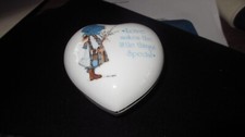 Vintage Holly Hobbie "BLUE