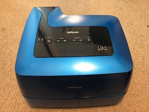 Infocus in1 home theater - infocus,