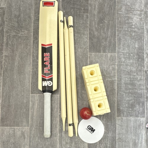 Gunn moore flare cricket - &,