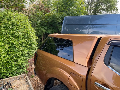 Nissan navara canopy back - navara,