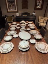 Noritake Doral Maroon 2992 Dinner Set