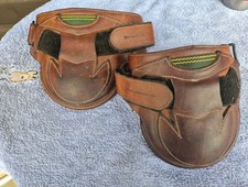 Devoucoux Leather Fetlock