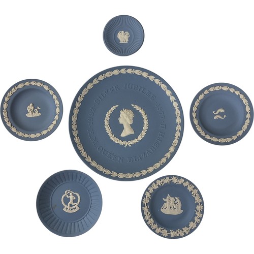 Wedgwood blue jasperware - x,