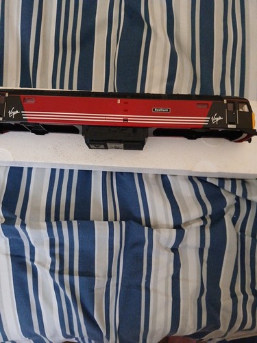 Hornby class virgin - hornby,