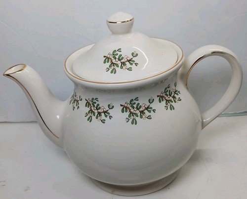 Windsor teapot made england - teapot,