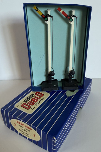 Hornby dublo signals boxed - hornby,