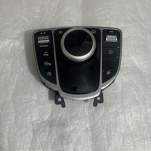 Mercedes banz command - mercedes,