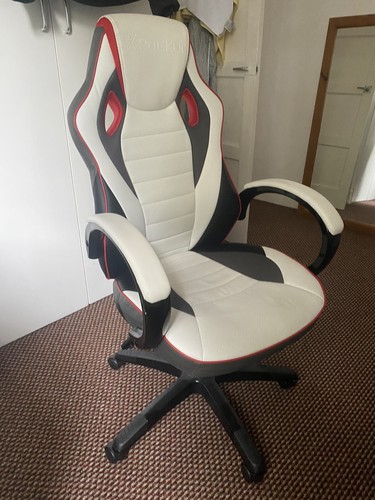 Rocker gaming chair - x,