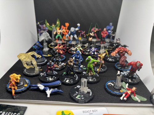 Heroclix collectible figures - collectible,
