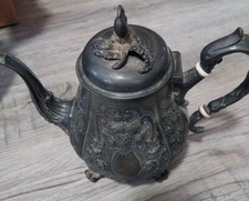 Sheffield Floral Embossed