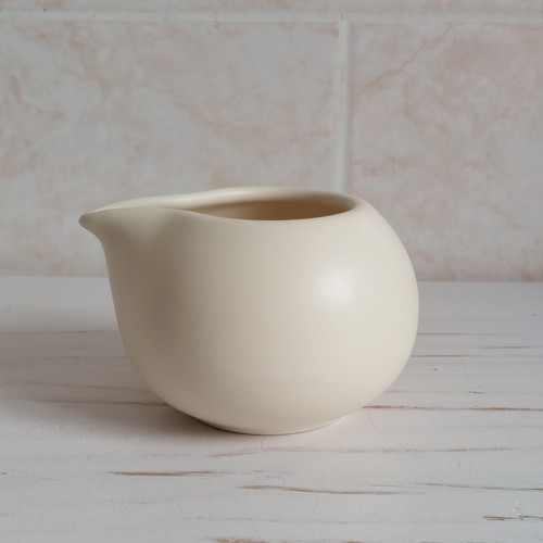Nigella lawson creamer milk - lawson,