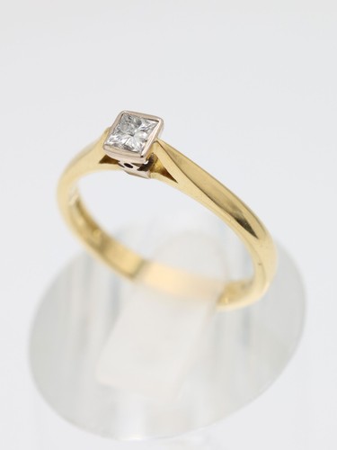 Princess diamond solitaire - princess,