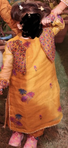 Girls years pakistani suit 3 - pakistani,