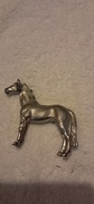 Lovely metal horse statue - metal,