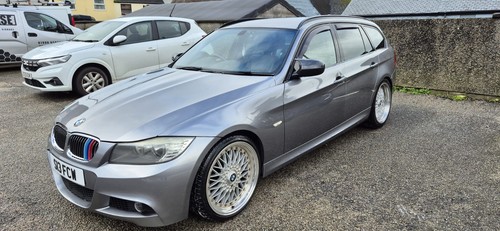 Bmw 320i sport brand new - m,