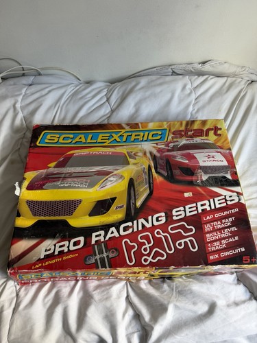 Scalextric start pro racing - scalextric,