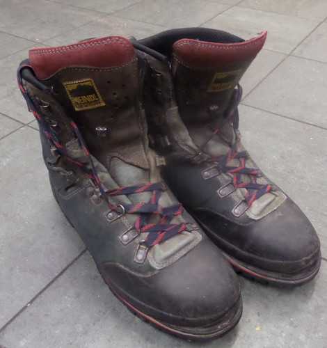 Meindl snow boots size - snow,
