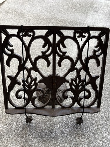 Vintage style cast iron - cast,