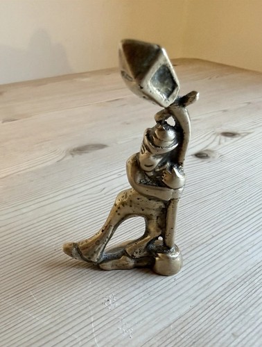 Vintage figurine brass street - figurine,