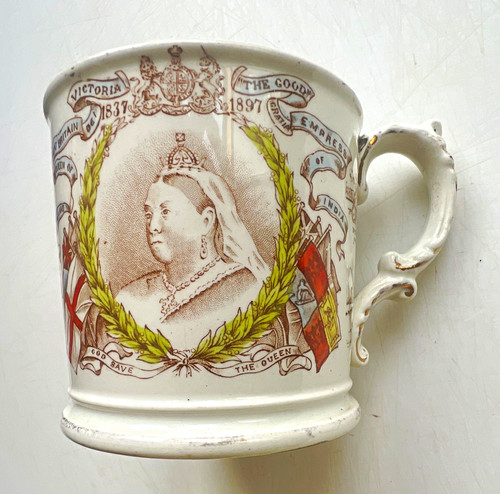 Harrods queen victoria golden - victoria,